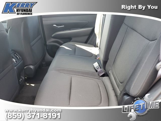 New 2026 Hyundai Tucson Blue SE image 13