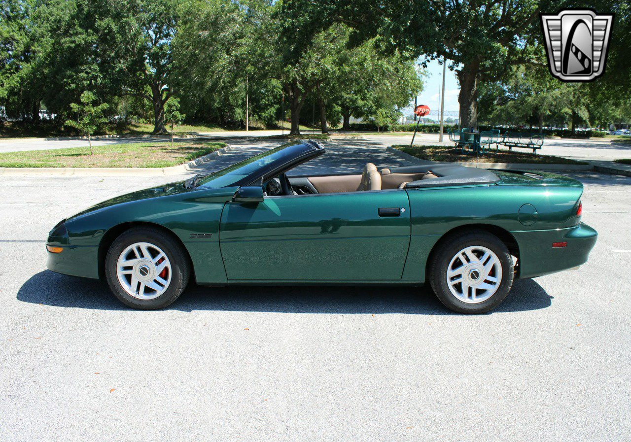 Used 1995 Chevrolet Camaro Z28 image 13