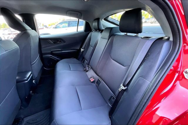 Used 2024 Toyota Prius LE FWD image 19