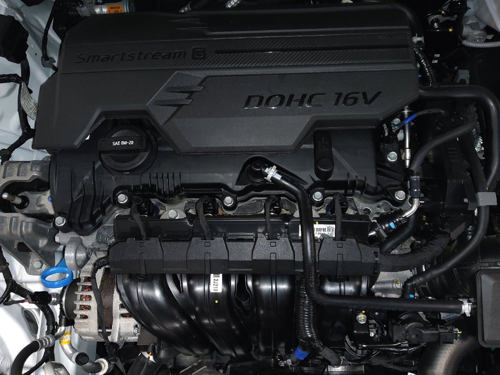 Used 2025 Hyundai Elantra SEL FWD image 30