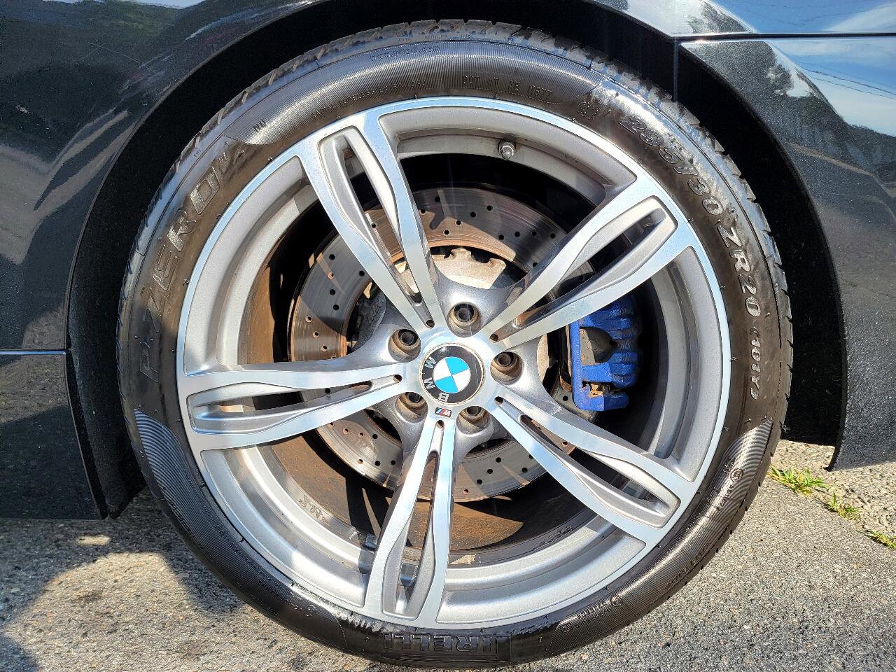 Used 2015 BMW M6 Convertible image 27