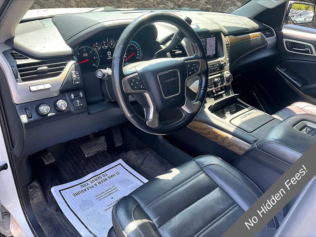 Used 2020 GMC Yukon Denali w/ Denali Premium Package AWD/4WD image 12