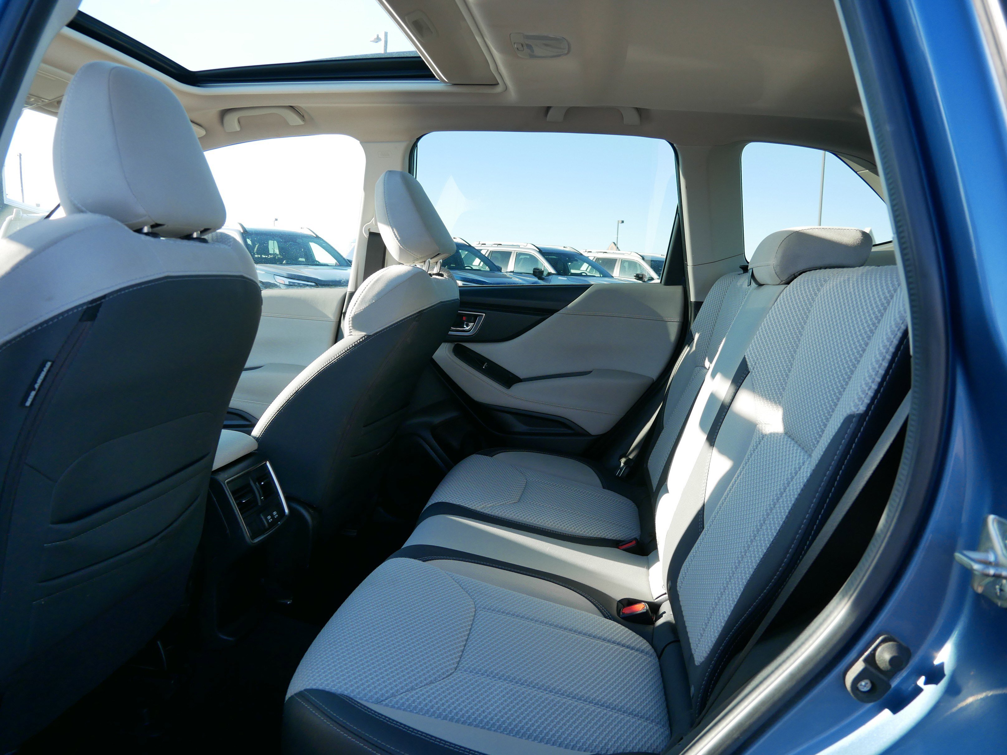 Used 2020 Subaru Forester Premium image 33