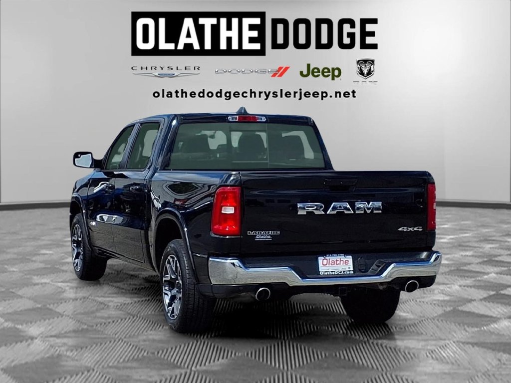 Used 2026 RAM 1500 Laramie AWD/4WD image 4