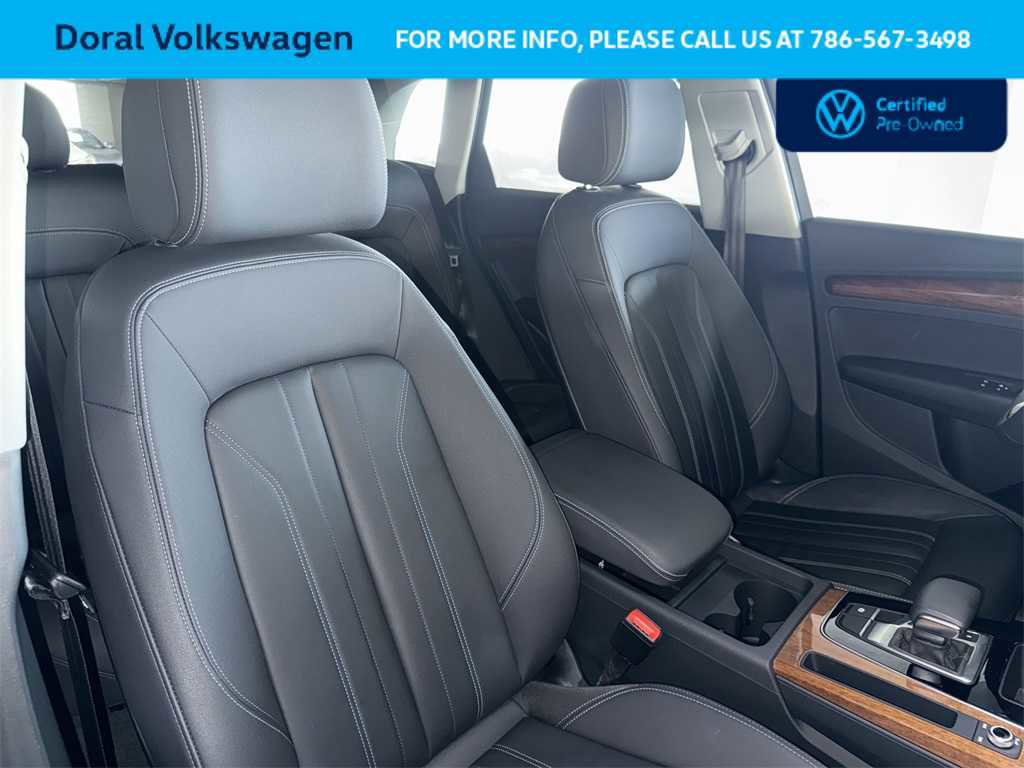Used 2023 Audi Q5 2.0T Premium w/ Convenience Package image 27