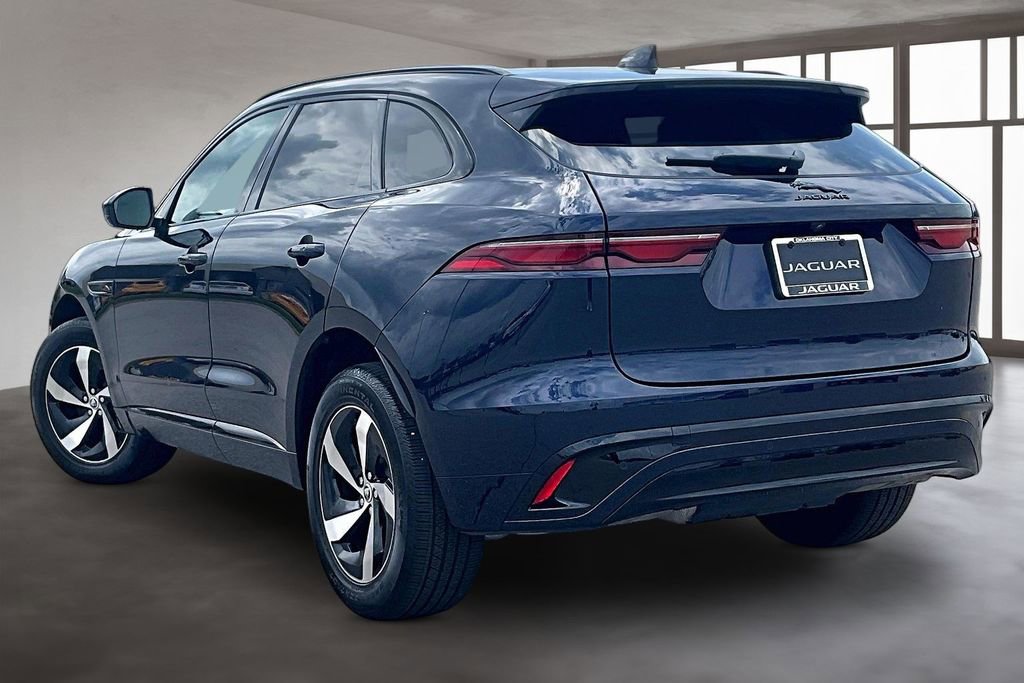 Used 2025 Jaguar F-PACE R-Dynamic S image 12