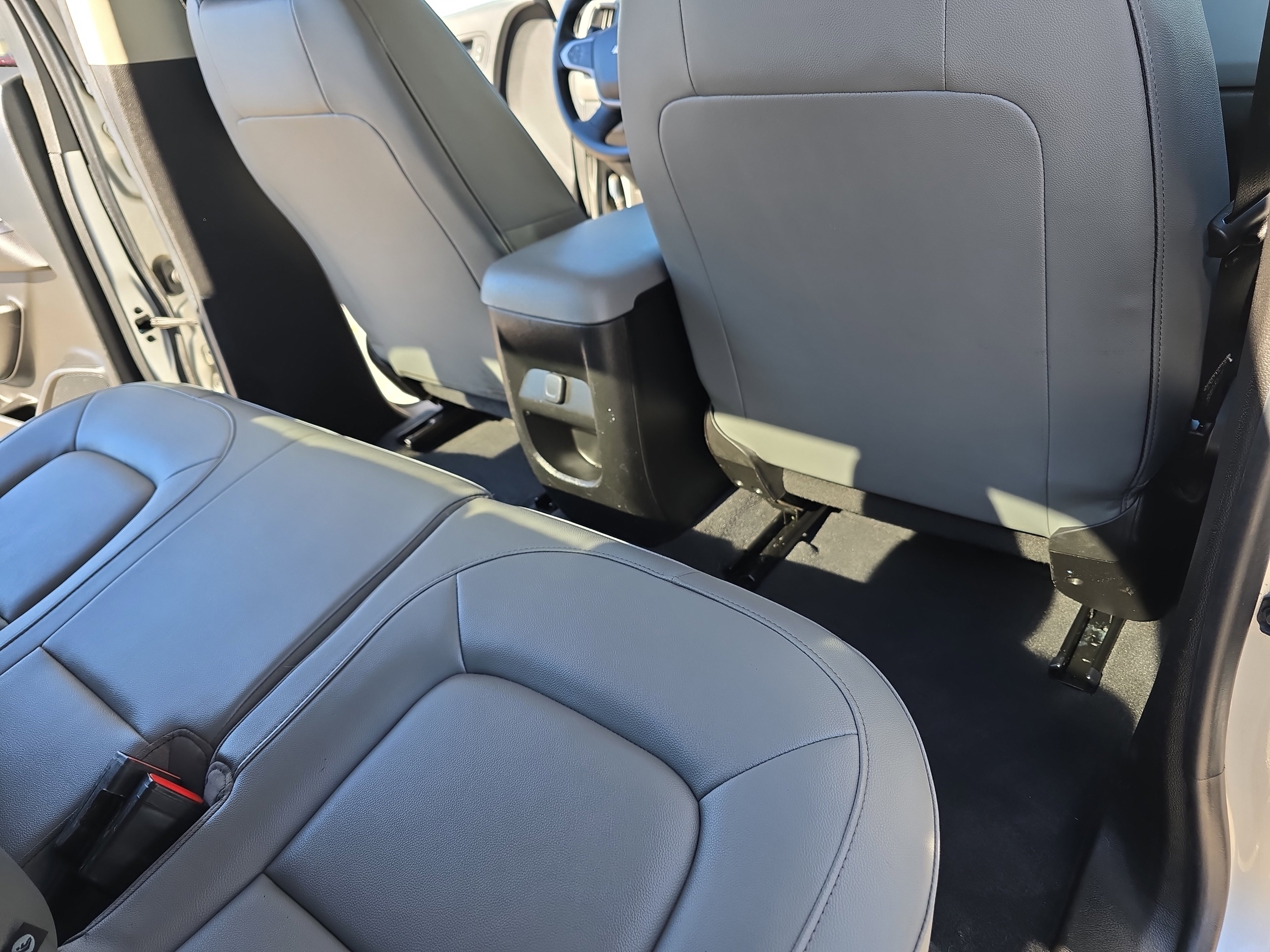 Used 2020 Chevrolet Colorado W/T w/ WT Convenience Package image 12