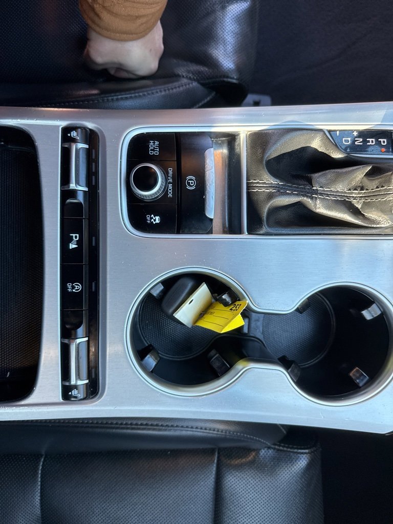 Used 2019 Kia Stinger GTS image 34