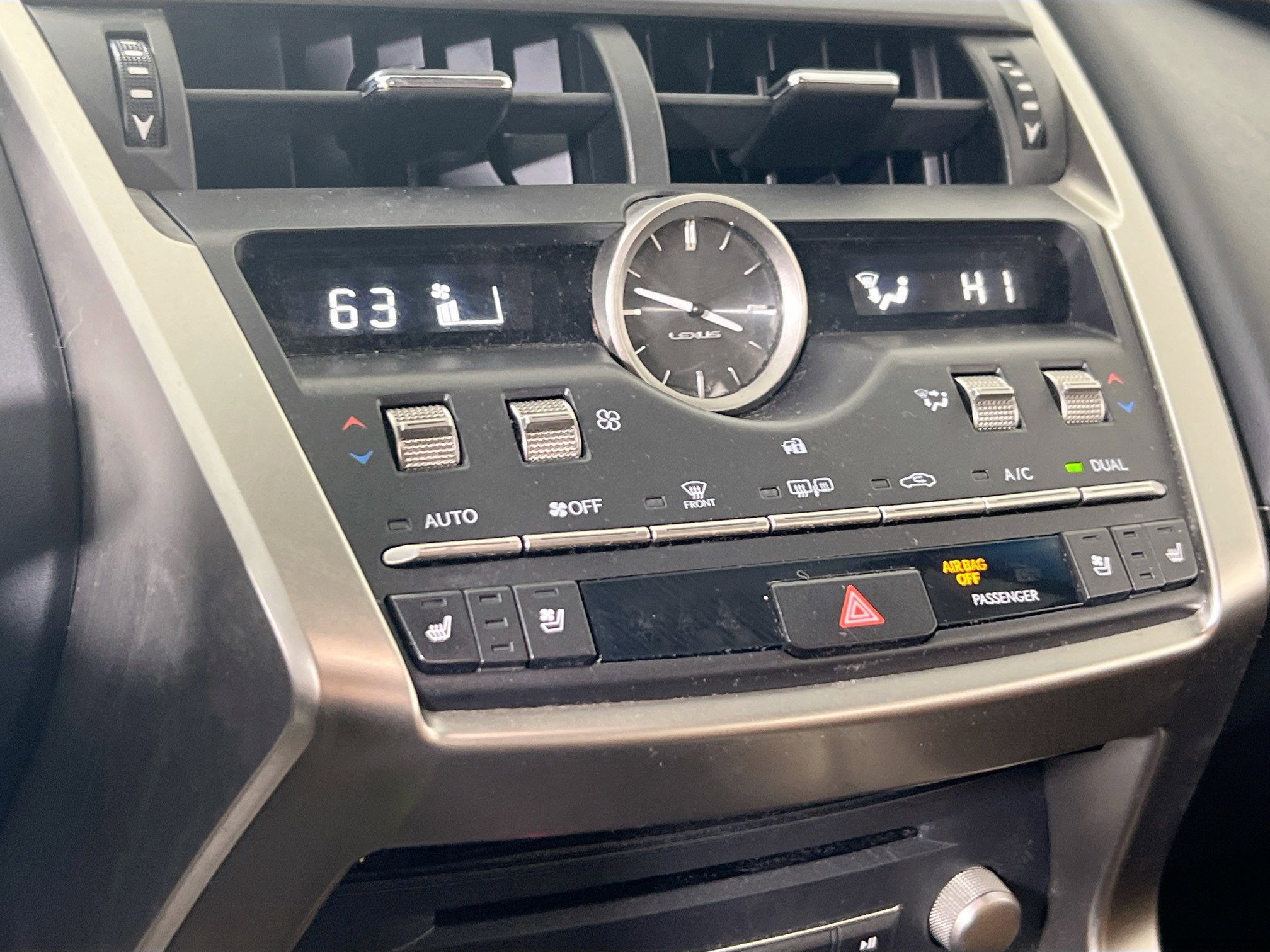 Used 2019 Lexus NX 300 AWD image 15