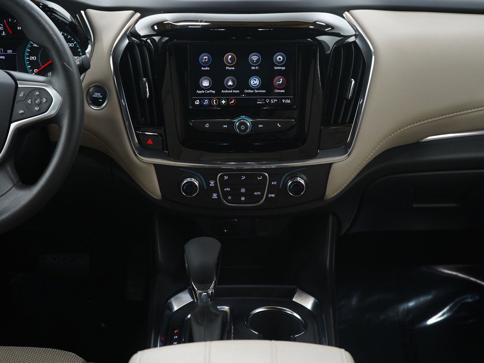 Used 2023 Chevrolet Traverse LS w/ Safety Package image 16