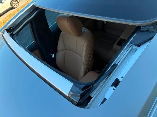 Used 2021 Lexus LS 500 w/ Accessory Package (Z2) image 11