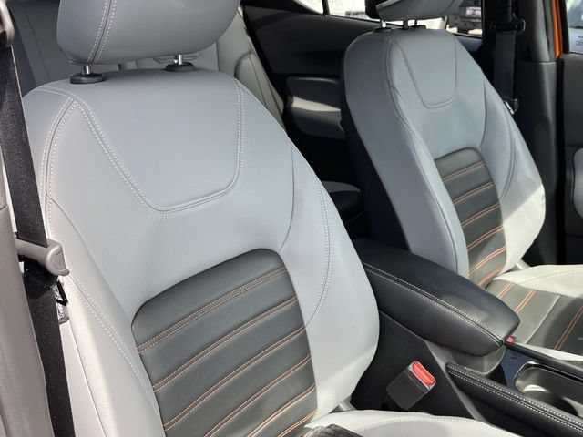 Used 2023 Nissan Kicks SR w/ SR Premium Package FWD image 24
