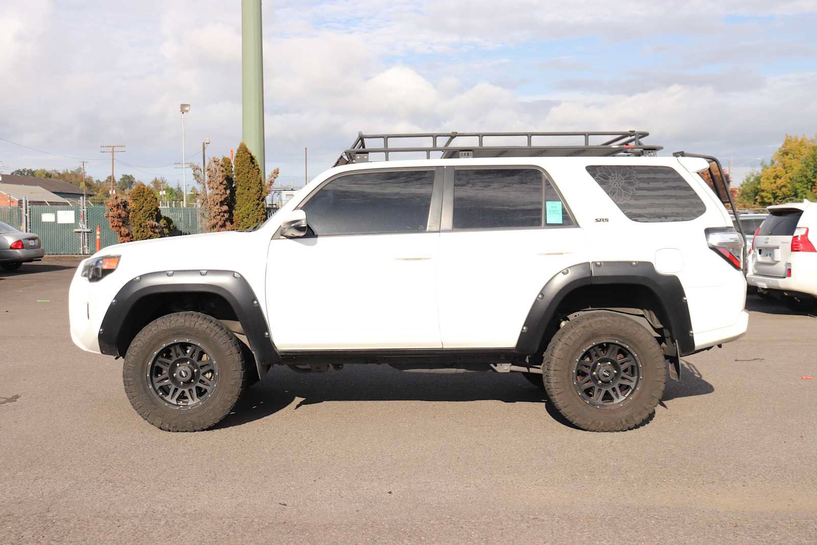 Used 2016 Toyota 4Runner SR5 Premium AWD/4WD image 8
