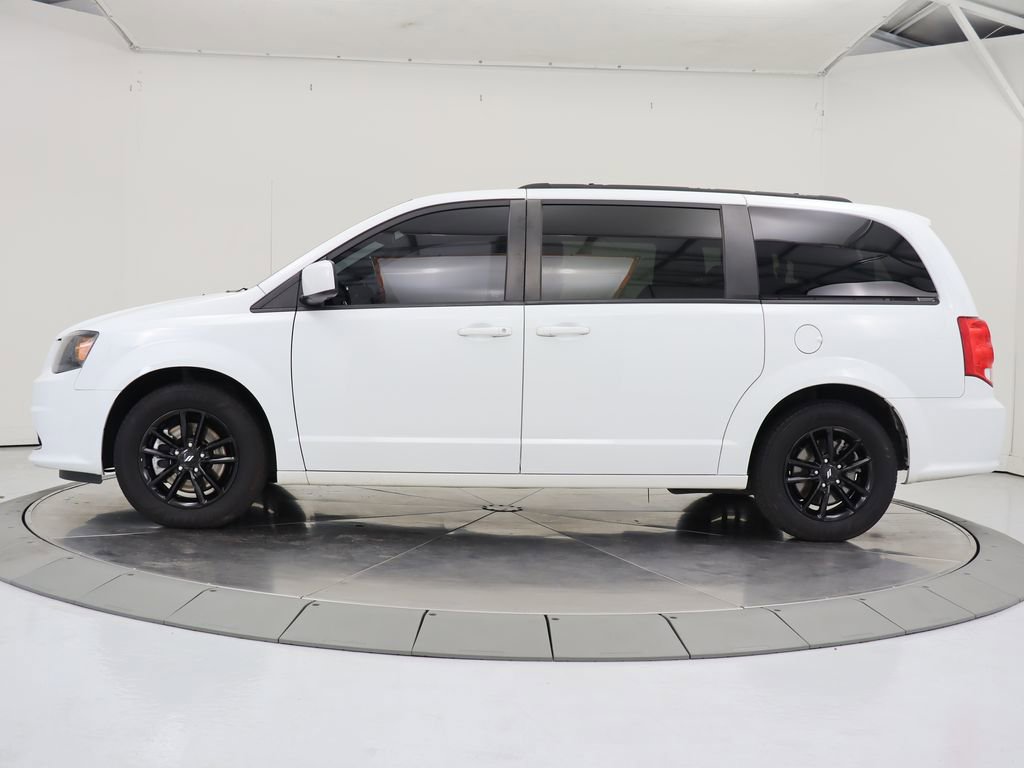 Used 2019 Dodge Grand Caravan GT FWD image 2