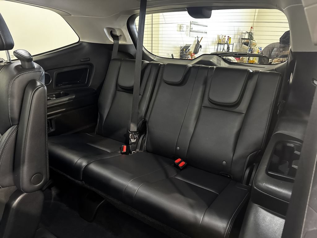 Used 2022 Subaru Ascent Touring AWD/4WD image 23