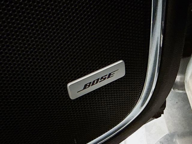 Used 2018 Chevrolet Suburban LT w/ LT Signature Package AWD/4WD image 21