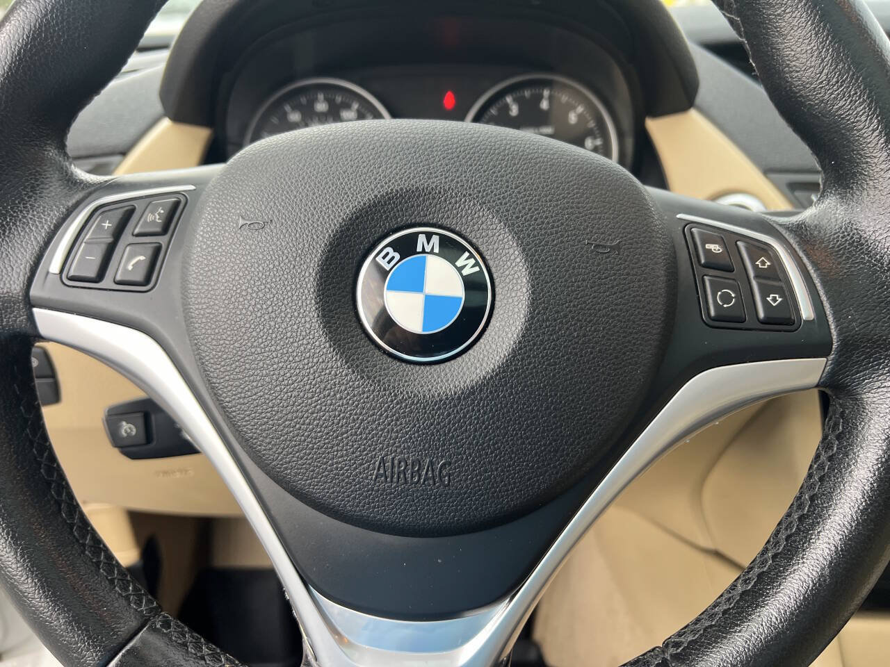 Used 2013 BMW X1 xDrive28i AWD/4WD image 11