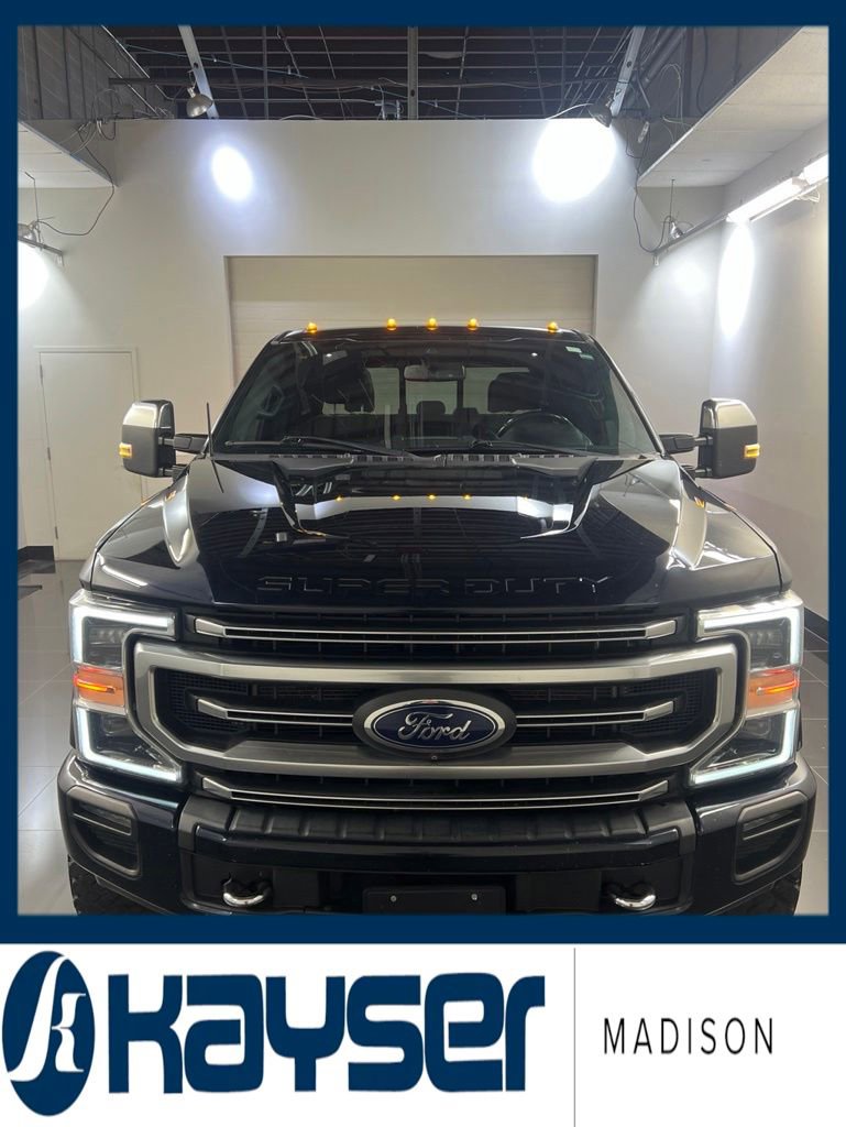 Used 2021 Ford F350 Platinum AWD/4WD image 2