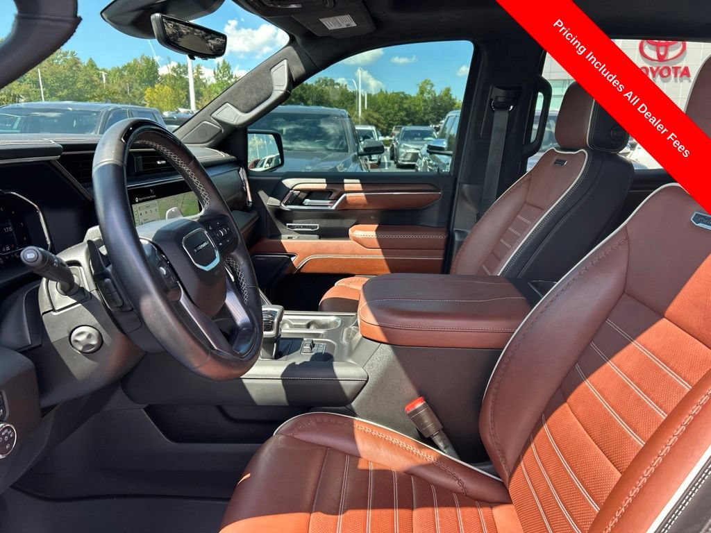 Used 2023 GMC Sierra 1500 Denali Ultimate AWD/4WD image 3