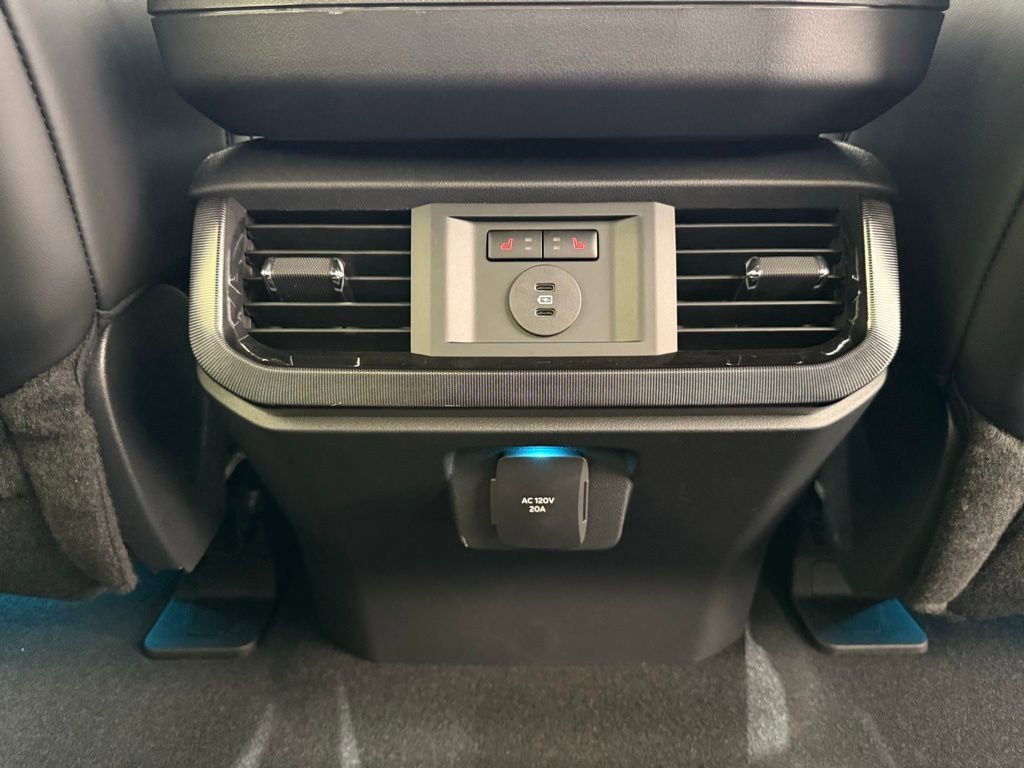 New 2025 Ford F150 Lightning Platinum AWD/4WD image 28