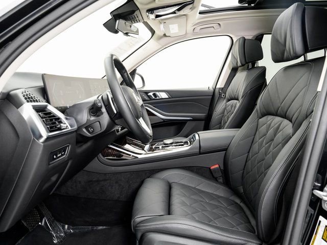 Used 2026 BMW X7 xDrive40i image 8