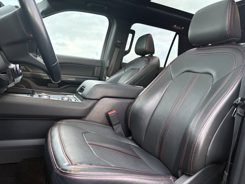 Used 2022 Ford Expedition Max Limited image 50