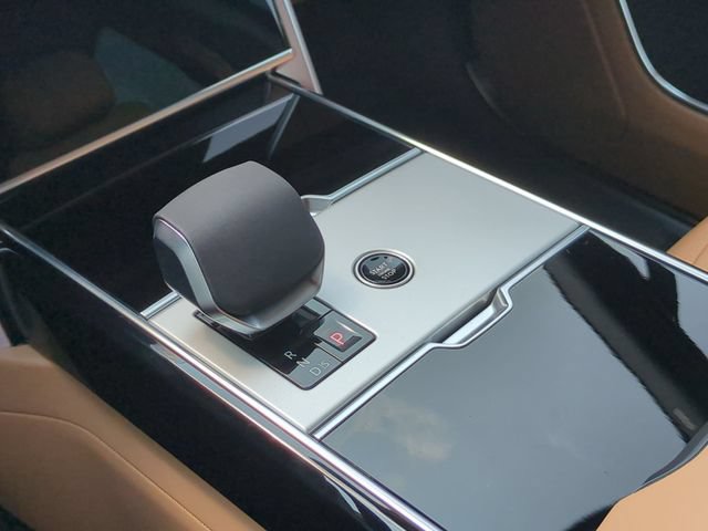 New 2026 Land Rover Range Rover SE AWD/4WD image 9