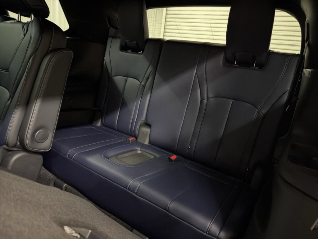 Certified 2026 INFINITI QX60 Sport w/ Dark Cargo Package AWD/4WD image 34
