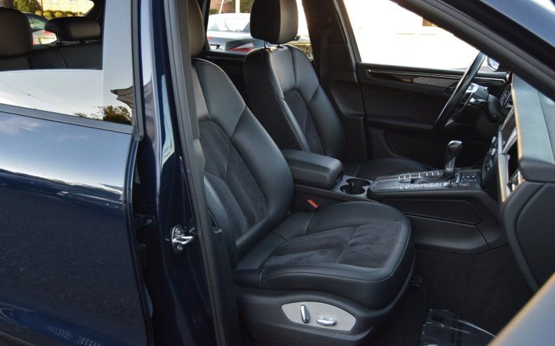 Used 2020 Porsche Macan image 18