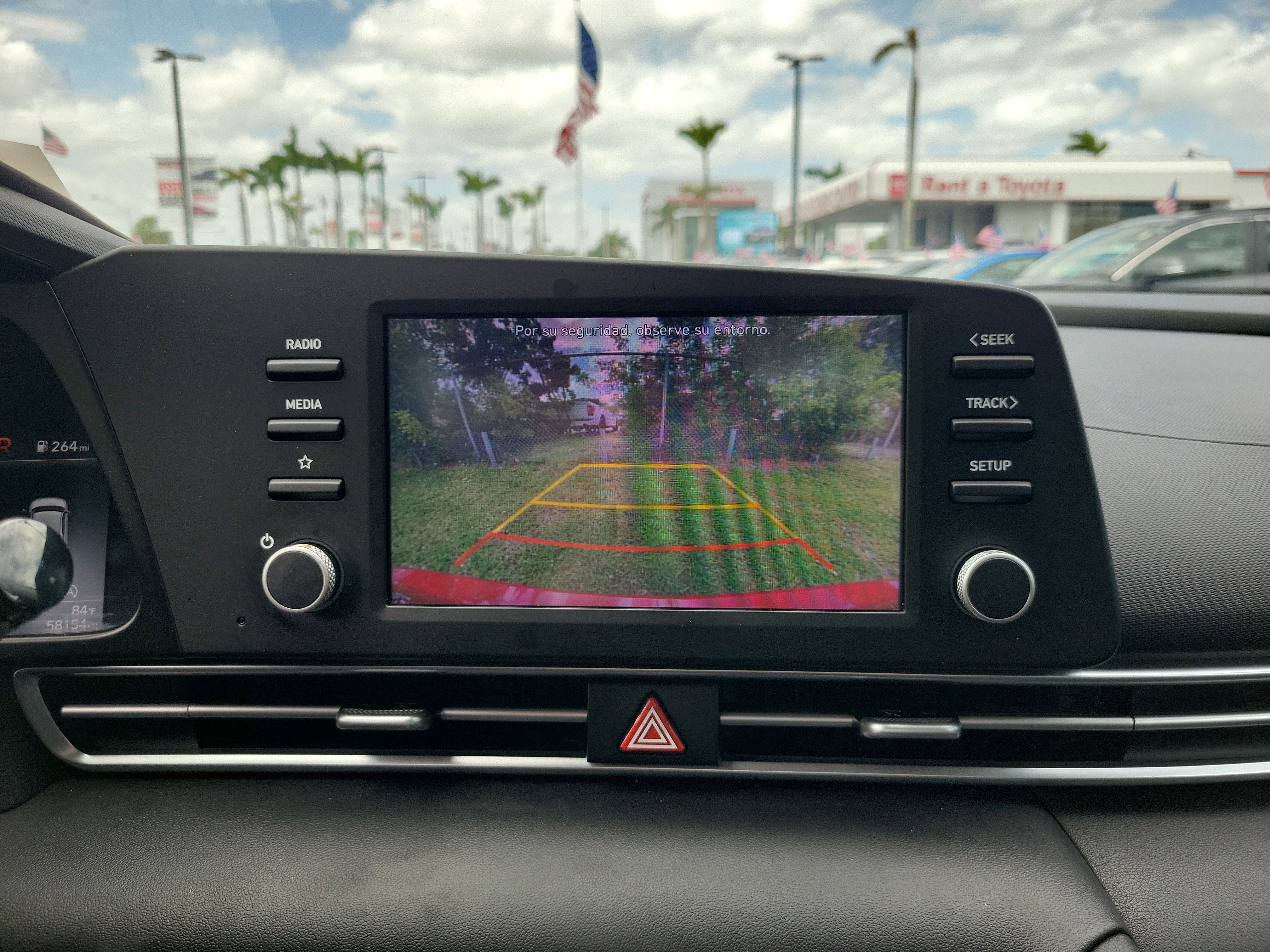Used 2021 Hyundai Elantra SE w/ Cargo Package FWD image 28