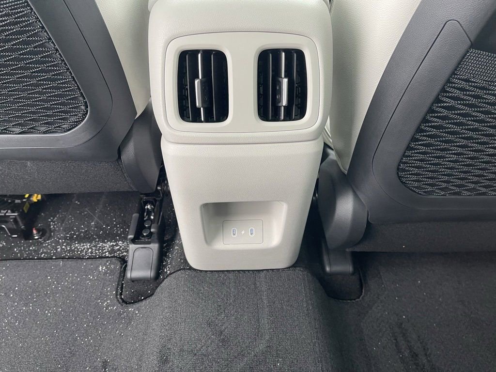 New 2026 Hyundai Tucson Limited image 12