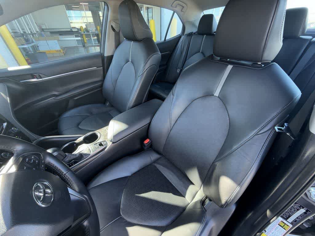 Used 2024 Toyota Camry XSE FWD image 10