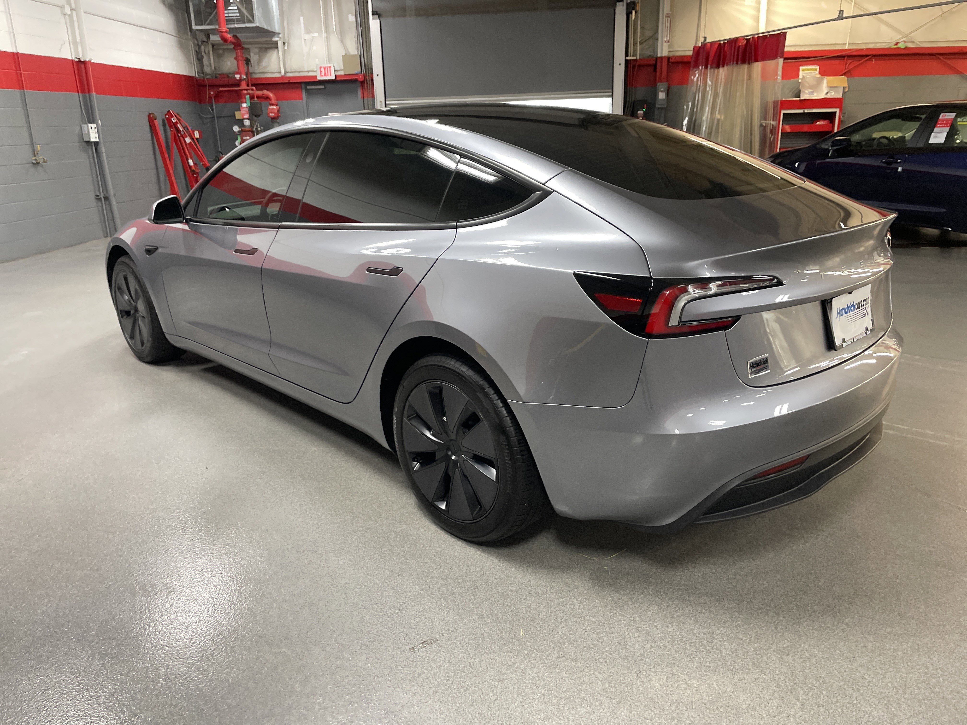 Used 2025 Tesla Model 3 Long Range image 8
