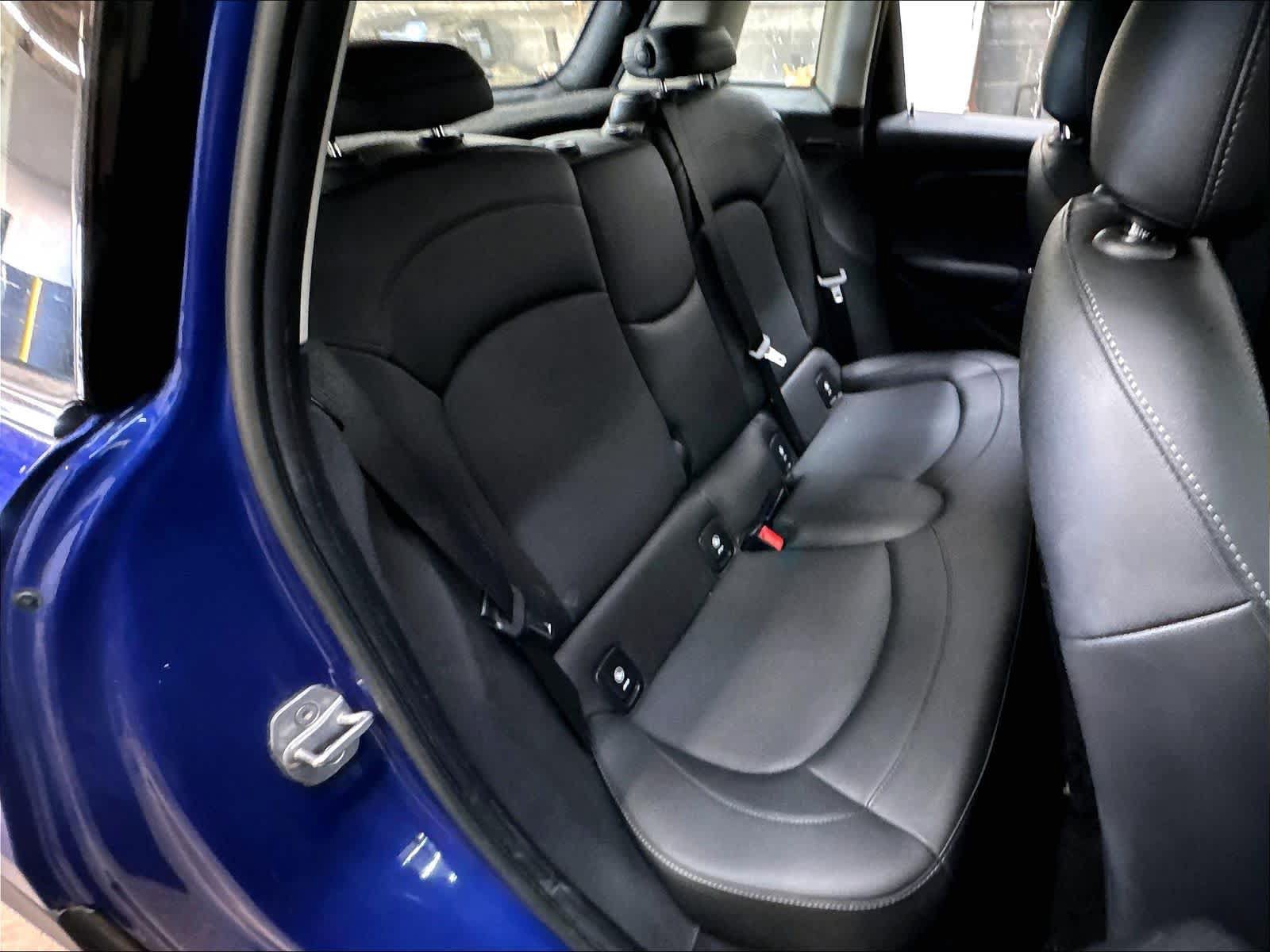 Used 2020 MINI Cooper 4-Door Hardtop FWD image 29
