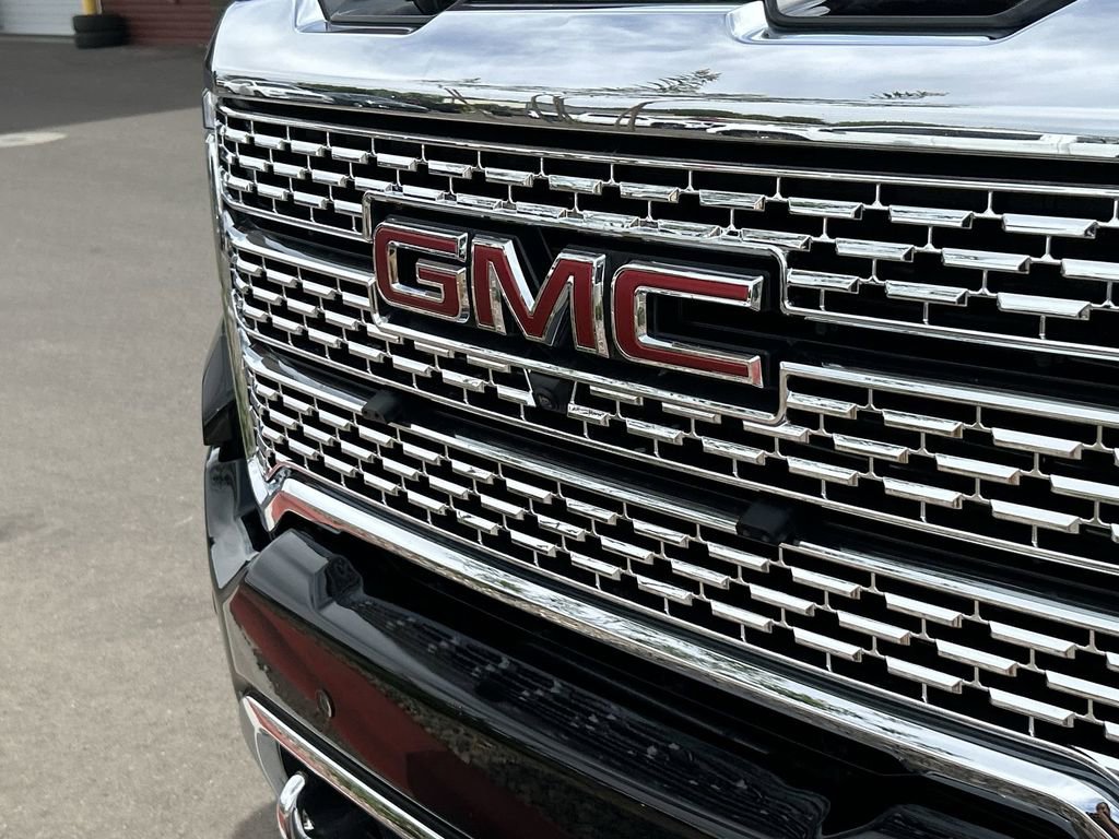 Used 2021 GMC Sierra 2500 Denali w/ Denali Ultimate Package AWD/4WD image 31