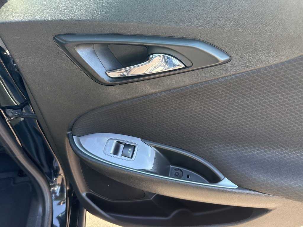 Used 2023 Chevrolet Malibu LT image 24
