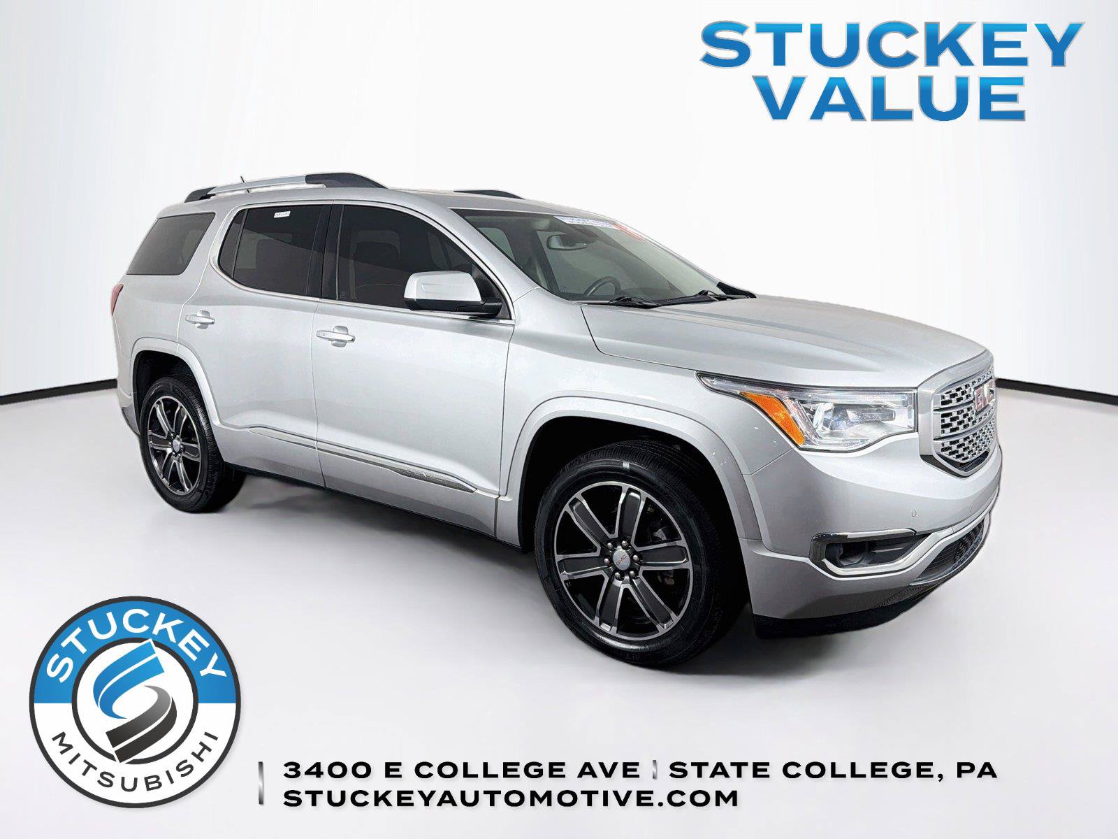 Used 2017 GMC Acadia Denali w/ Technology Package