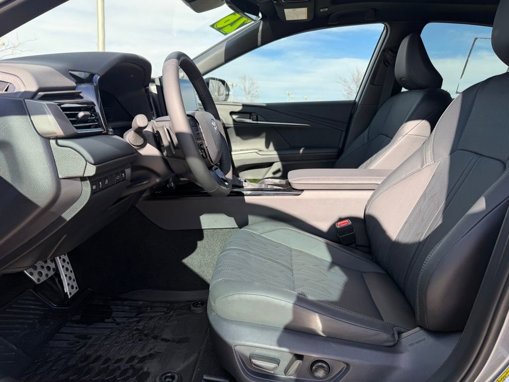 Used 2026 Toyota Camry XSE w/ Premium Package image 12