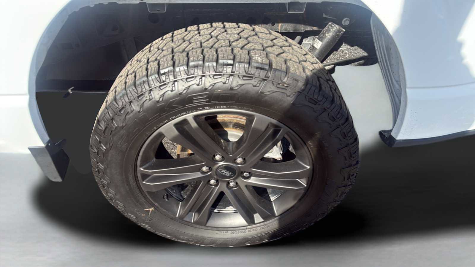 Used 2022 Ford F150 XLT w/ Equipment Group 302A High image 41