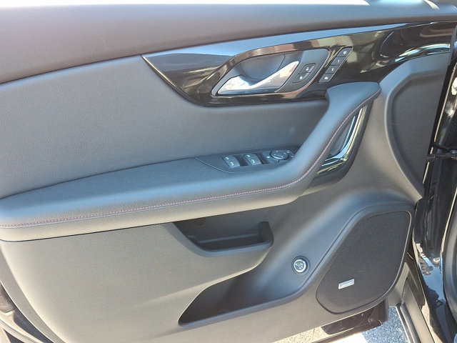 Used 2025 Chevrolet Blazer RS w/ Driver Confidence II Package image 12