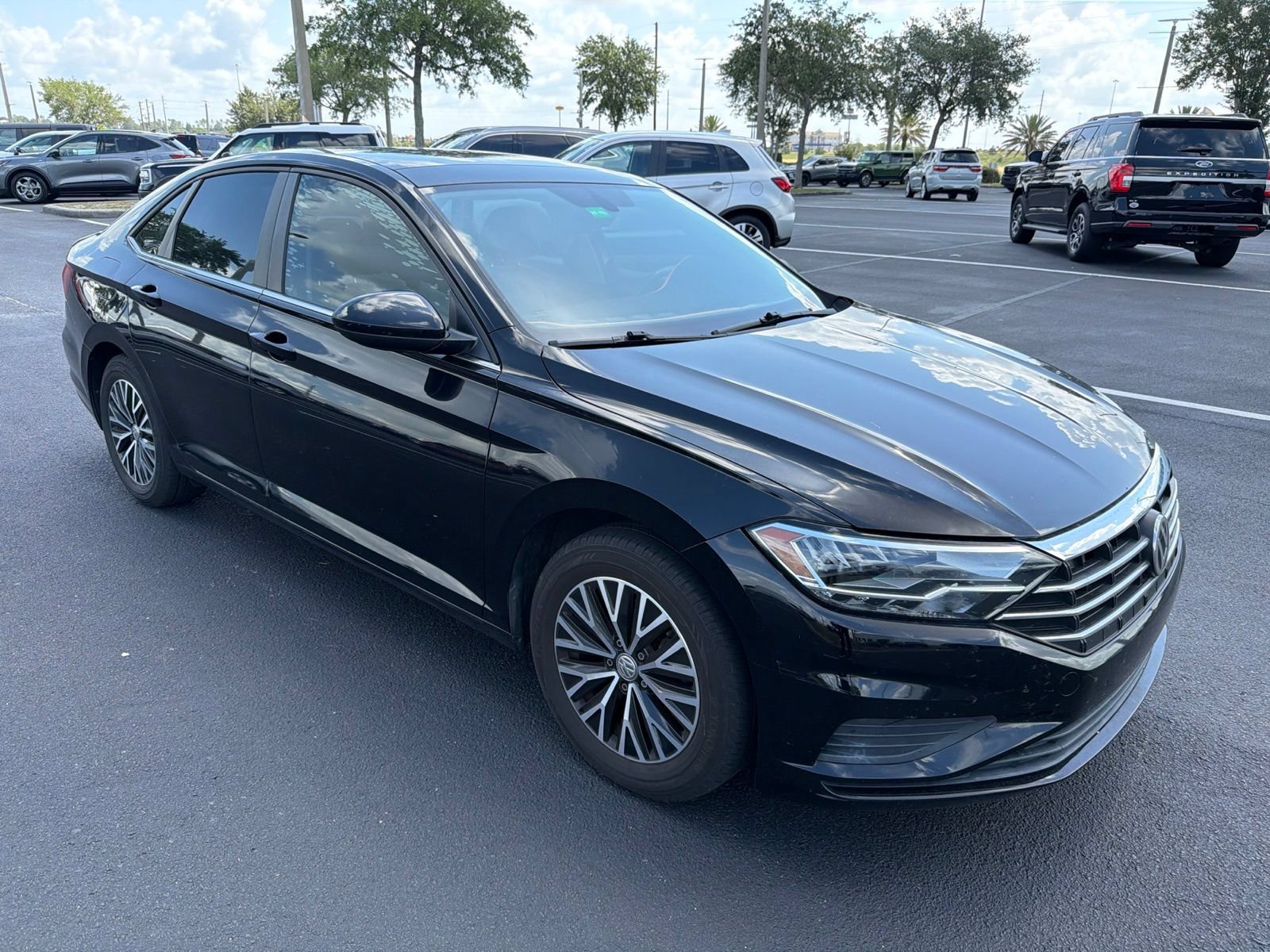 Used 2019 Volkswagen Jetta SE