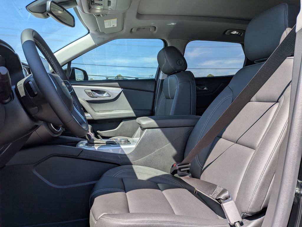 New 2026 Chevrolet Blazer LT w/ LPO, Floor Liner Package FWD image 15