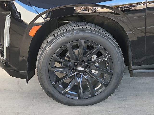 Used 2022 Cadillac Escalade ESV Sport Platinum w/ LPO, ONYX Package image 7