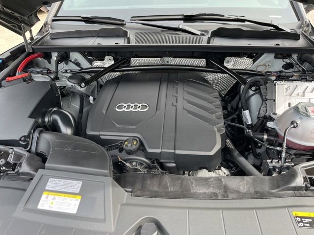 Used 2023 Audi Q5 2.0T Premium Plus w/ Premium Plus Package image 32