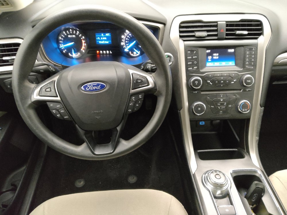 Used 2017 Ford Fusion S image 22