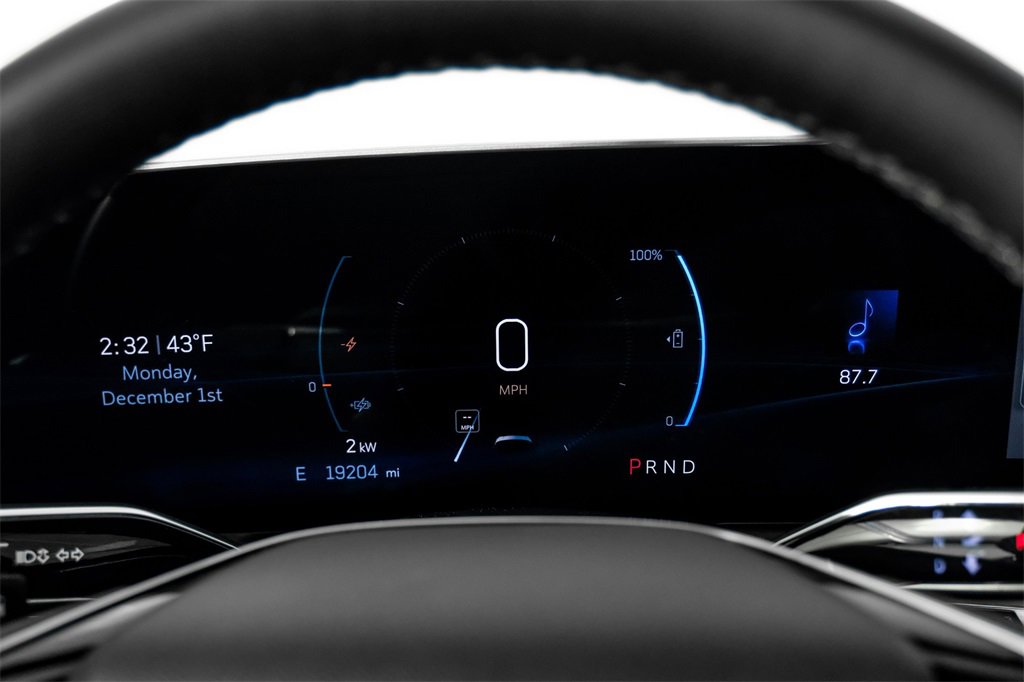 Used 2024 Cadillac Lyriq Luxury w/ LPO, Floor Liner Package image 18