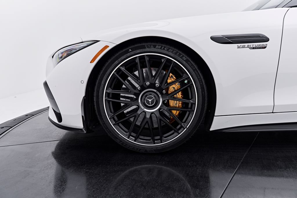 Used 2025 Mercedes-Benz SL 63 AMG 4MATIC image 3