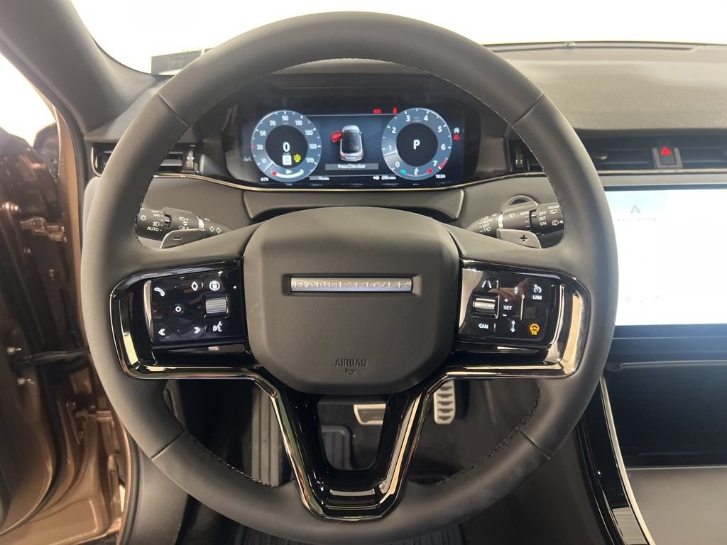 Certified 2026 Land Rover Range Rover Evoque Dynamic SE AWD/4WD image 14