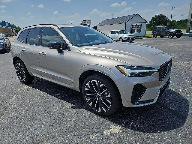 Used 2026 Volvo XC60 B5 Ultra w/ Protection Package Premier AWD/4WD image 10