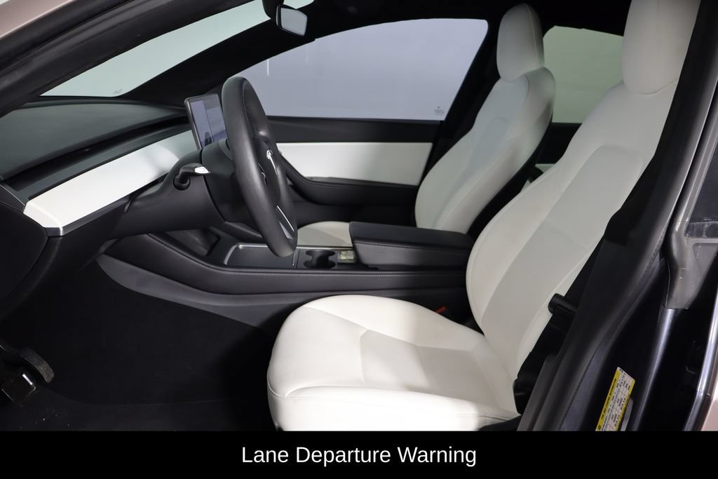 Used 2021 Tesla Model Y Long Range AWD/4WD image 7